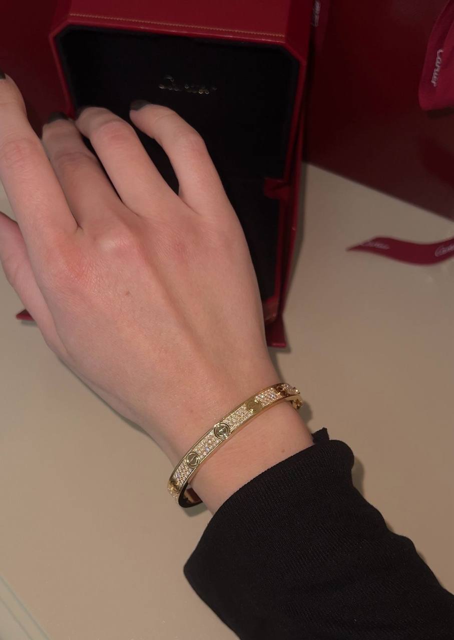 Pulsera Love C. Pavé diamantes naturales oro 18k